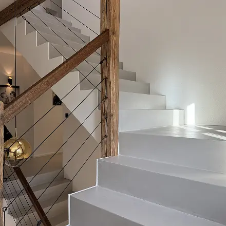 Modernes Wohninterieur – Sichtestrich Referenzprojekt